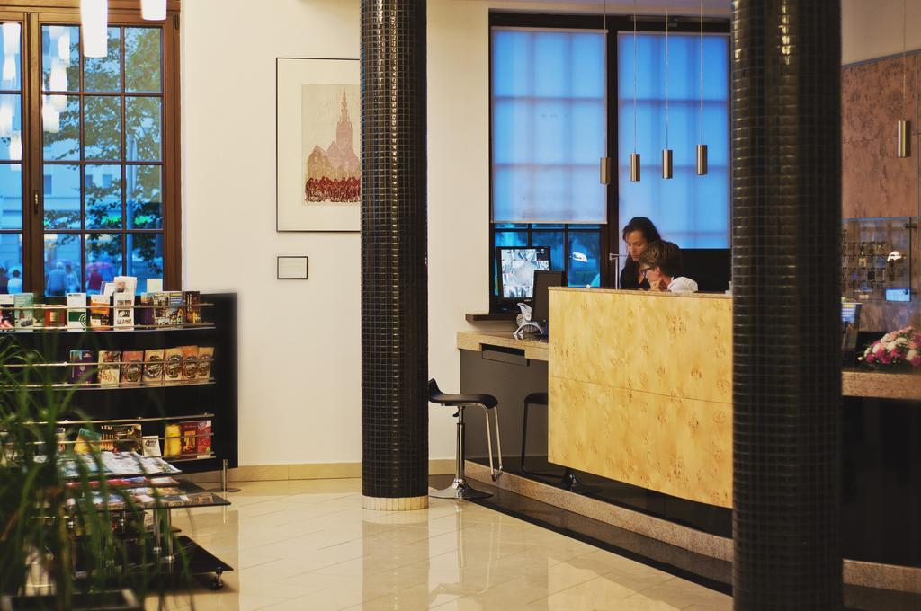 Hotel Pod Lwem 엘블라그 외부 사진