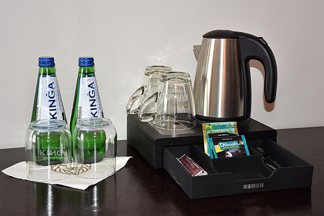Hotel Pod Lwem 엘블라그 외부 사진