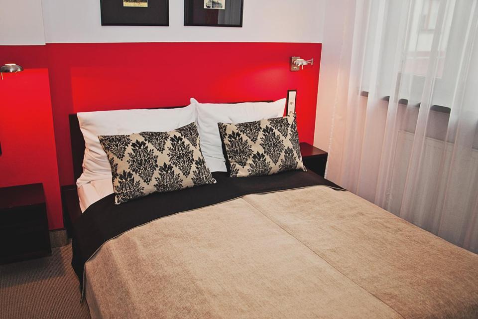 Hotel Pod Lwem 엘블라그 외부 사진