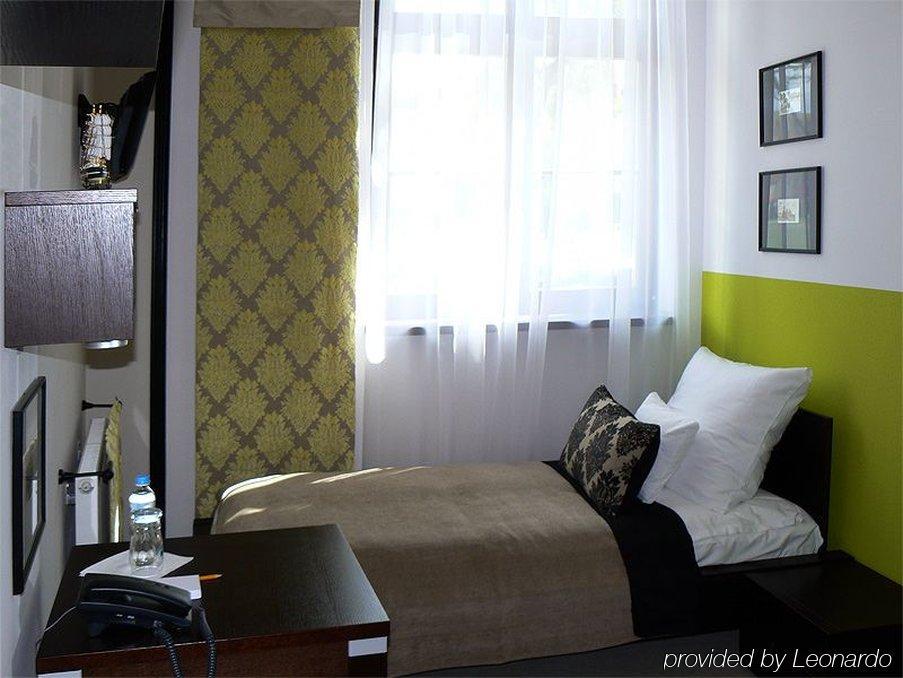 Hotel Pod Lwem 엘블라그 객실 사진